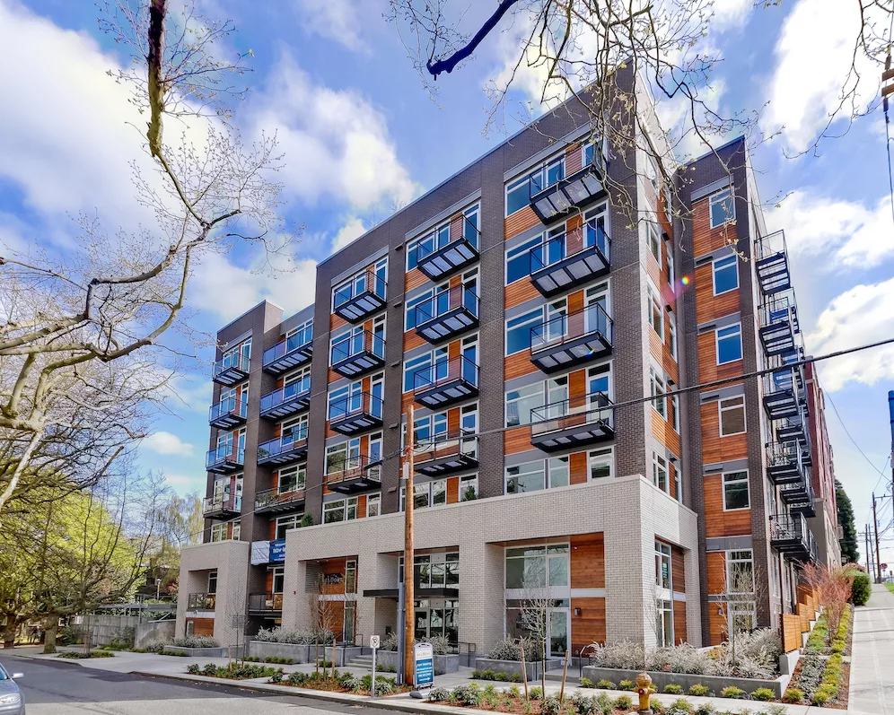 The Perch, 500 Belmont Ave E Seattle, WA 98102